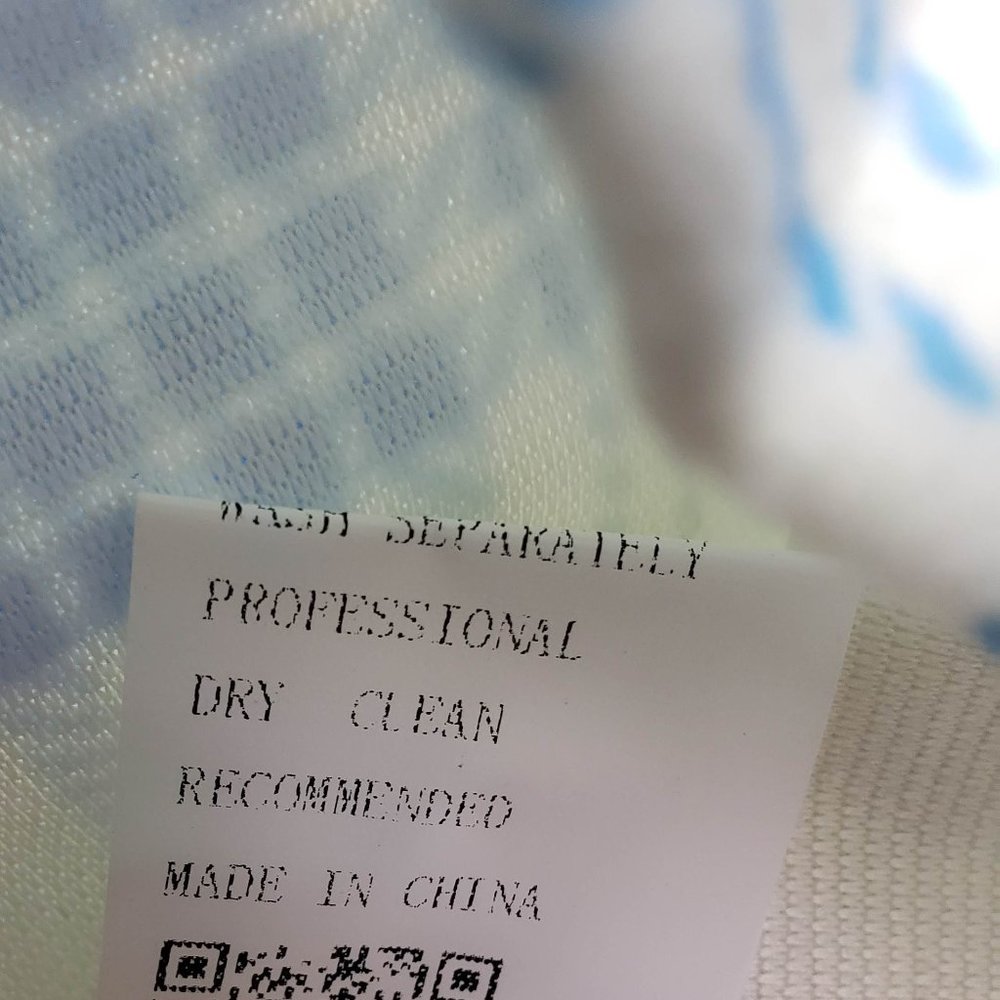 Shacket - Picture 4 of 5